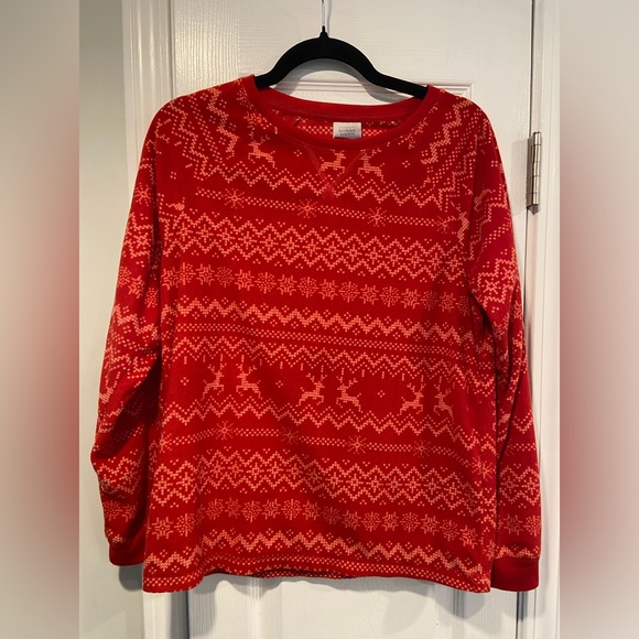 Berkley Jensen Size S Red Reindeer Xmas Long Sleeve Crew Neck Fleece Sleep Top - Picture 1 of 11